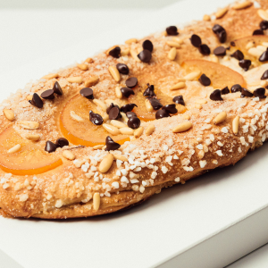 Coca de naranja y chocolate